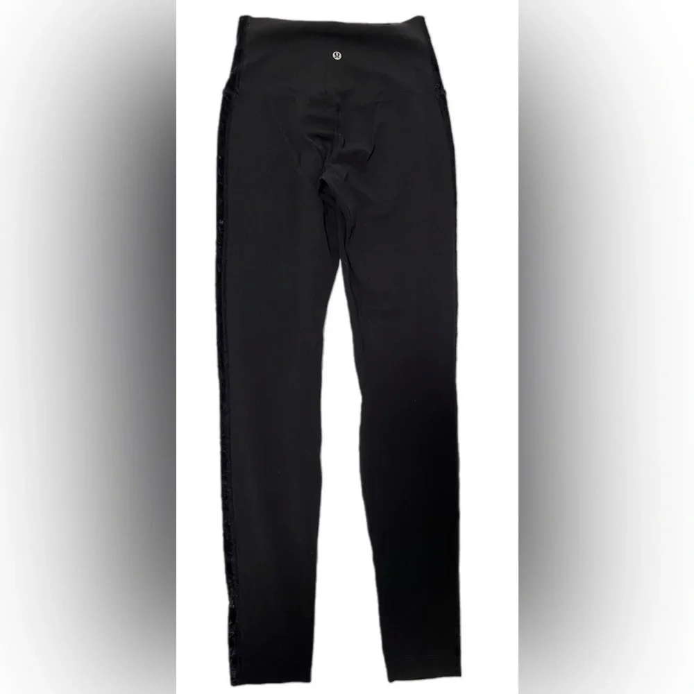 Lululemon Align Super High
Rise Leggings Crushed Velvet black 6 - Picture 3 of 10
